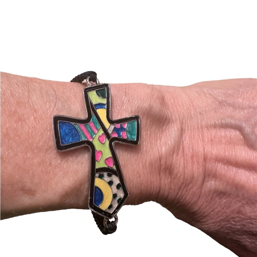 Cross Bracelet (Adjustable)